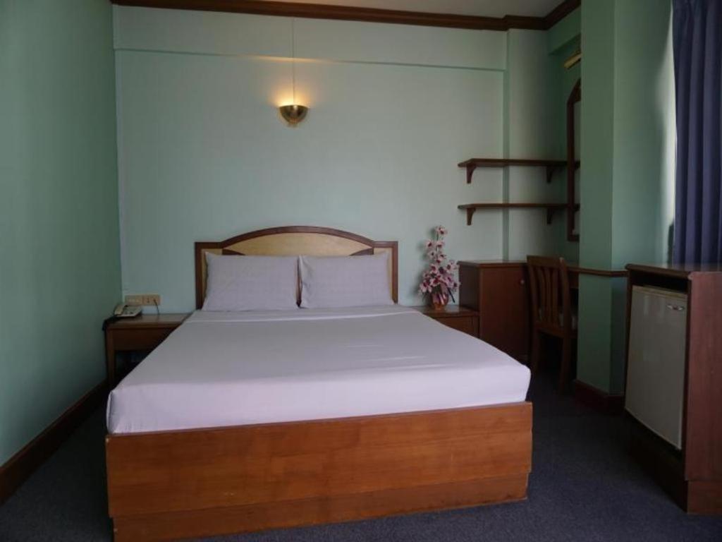 Tanaphat Hatyai Hotel Hat Yai Buitenkant foto