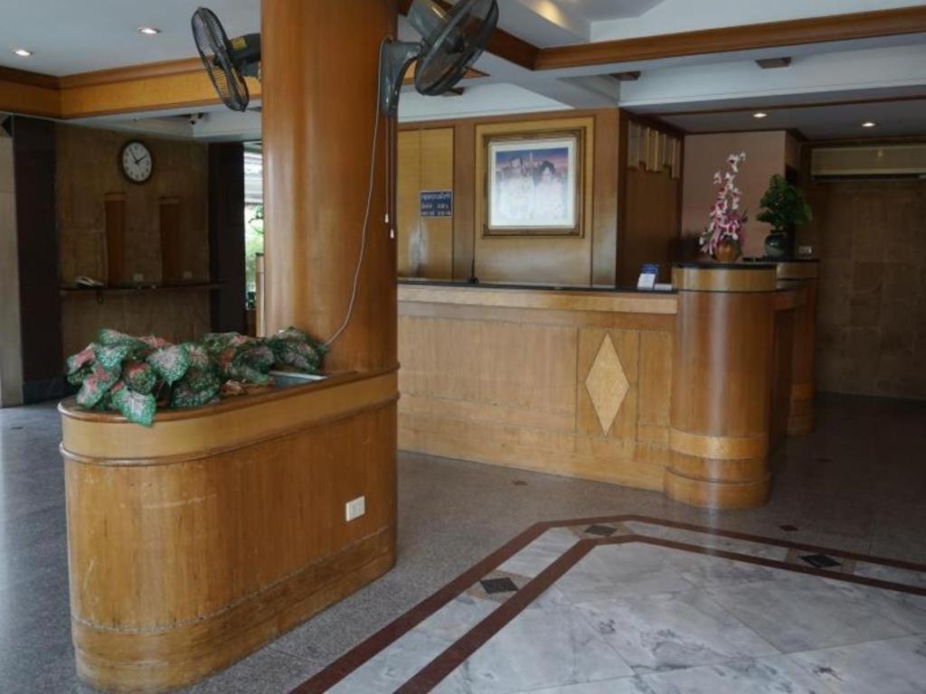Tanaphat Hatyai Hotel Hat Yai Buitenkant foto