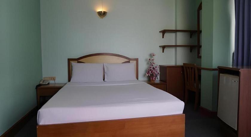 Tanaphat Hatyai Hotel Hat Yai Buitenkant foto